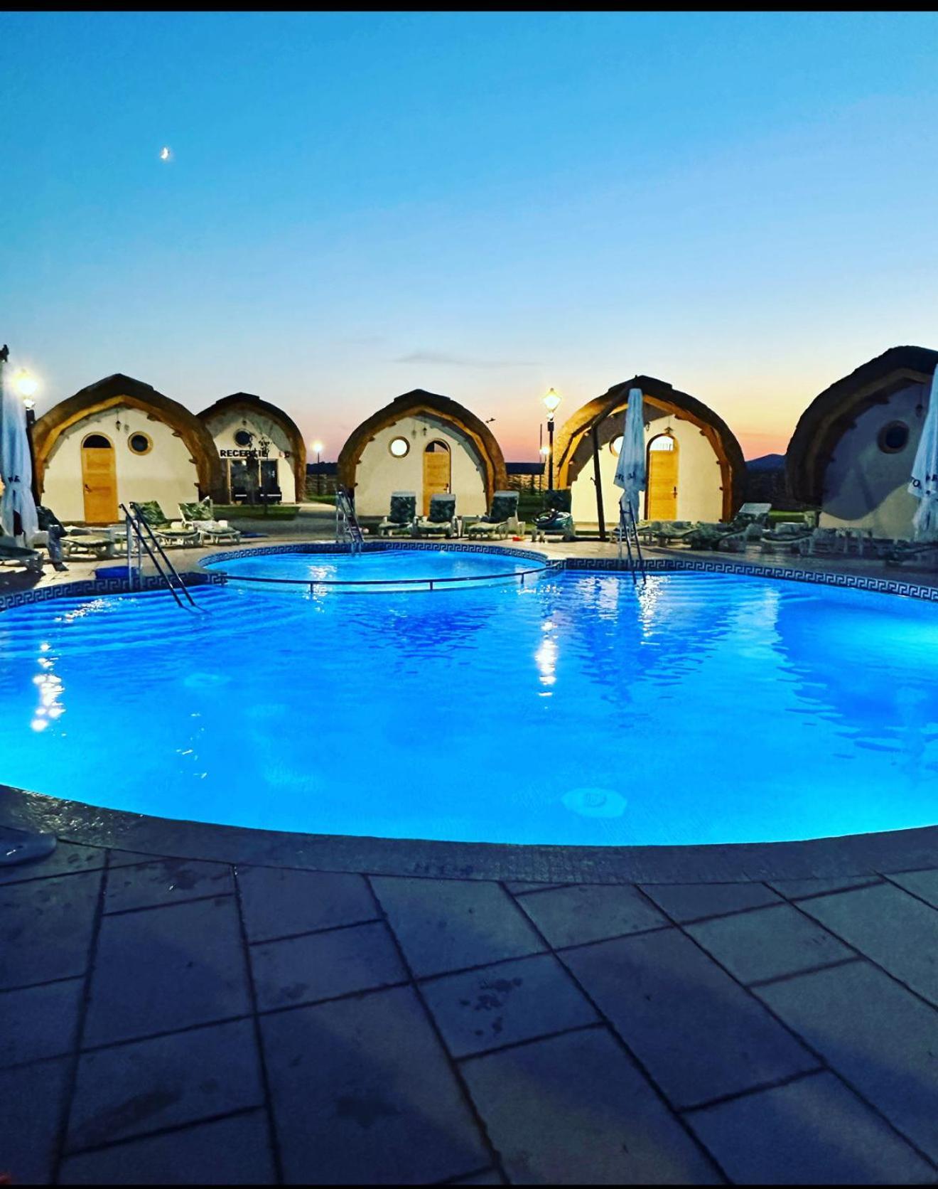 Campsite Complex Andris Murighiol